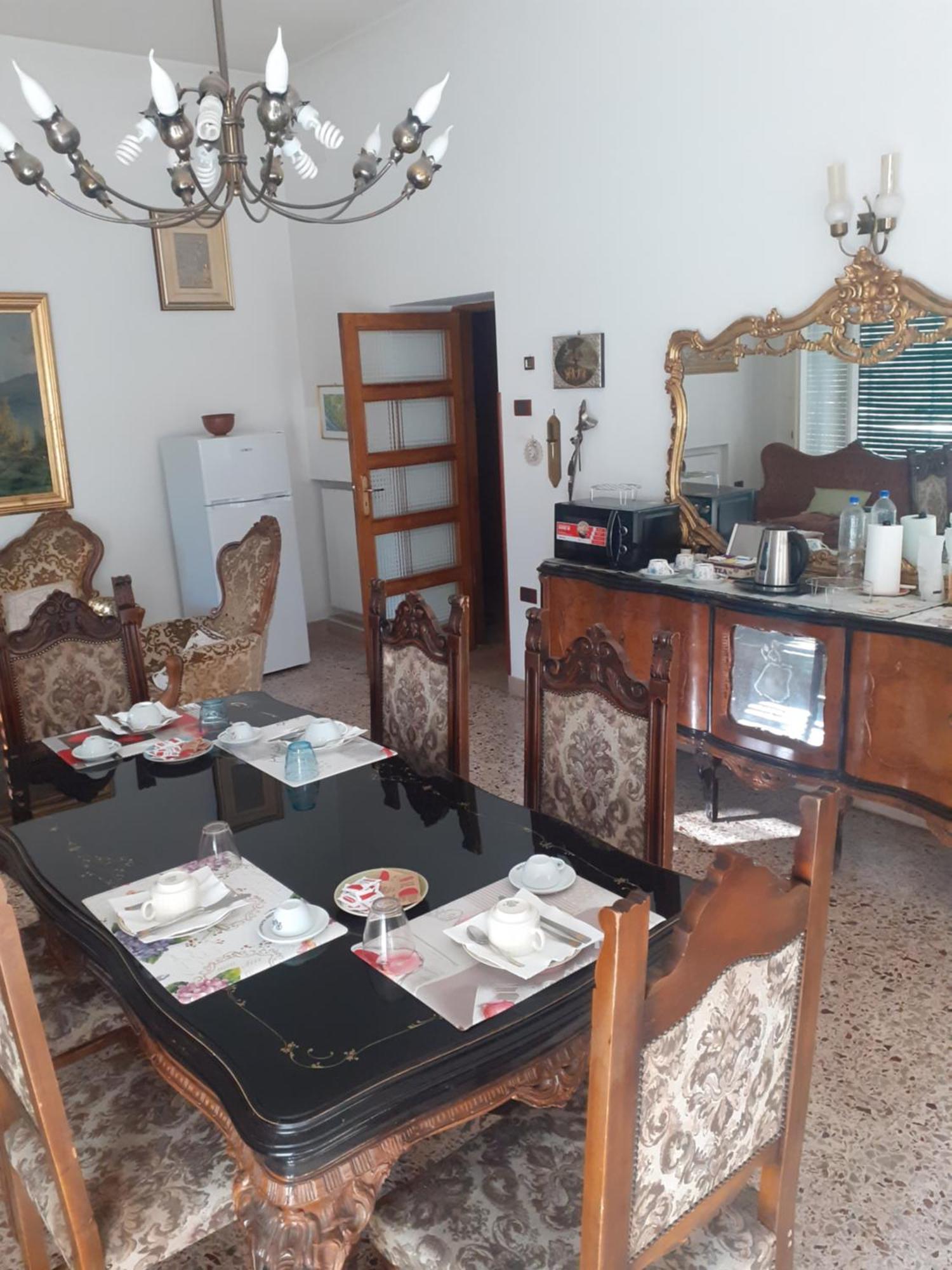 Bed and Breakfast A Casa Di Adele à Caserte Extérieur photo